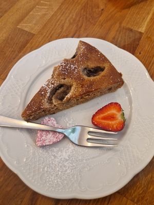  at Bella's Tea Room in Bagnoles-de-lorne-normandie