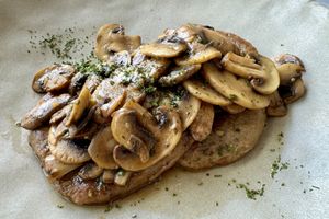 “Pollo" al Marsala  #Veganuary at Plant Bistro in Ubud