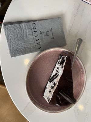 Oreo vegan cake  at Fontana in Turku