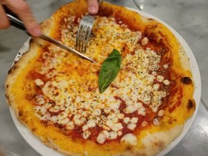 Margarita Pizza (vegetarian) #Veganuary at Spaghetti House - Holborn in London