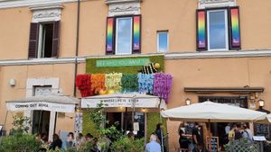 Front and outdoor seating at Coming Out in Rome