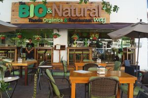 The BIO&NATURAL way
Restaurant & Tienda
Av. 10 con constituyentes 
Horario: 8am a 11pm
Cocina: 8am a 10:30 pm
Tel. (984) 267-2208 y 147-3181

Whatssap: 984-168 65 73 at Bio & Natural - Con Constituyentes in Playa Del Carmen
