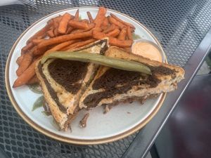 Rueben   at Buffalo Rouge Brewing in Kelowna