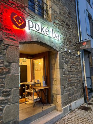  at Poké Bar in Vannes
