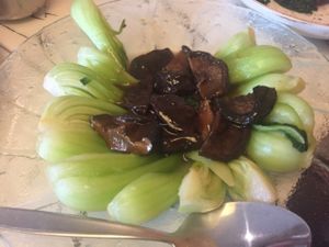 shittake mushrooms and seasonal vegetables (bok choy) at Gong De Lin in Melbourne