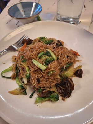  at Gong De Lin in Melbourne