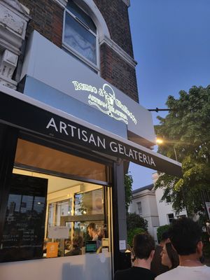  at Gelateria Romeo & Giulietta in North London
