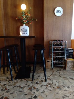 Inside the cafe (July 2025) at Fret  in Den Bosch