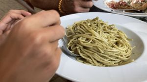 Green pesto spaghetti  at Rosemary in Skopelos