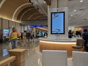 Follow to the C gates to find the stall at TPE - Vege Creek 蔬河 - T2 in Taoyuan City