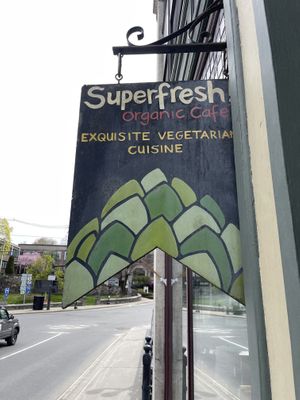 Should say “vegan"  at Superfresh Organic Cafe in Brattleboro