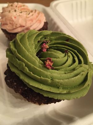 Matcha icing!  at Superfresh Organic Cafe in Brattleboro