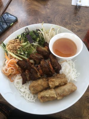 Rice noodles with spring rollst Salat and   at Vevi Restaurant III in Vienna