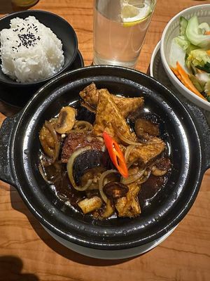   at Vevi Restaurant III in Vienna