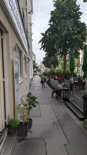 Schanigarten / outside seating at Vevi Restaurant III in Vienna