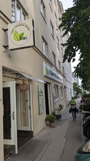 Storefront at Vevi Restaurant III in Vienna