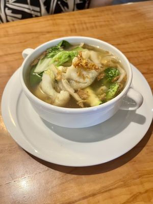 Wonton soup  at Vevi Restaurant III in Vienna