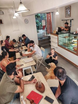  at Mo's Cafe in Panaji