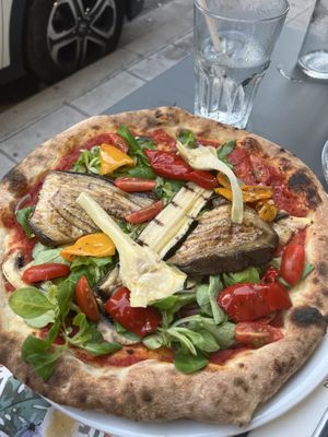 vegan pizza  at Delizi Pizza in Nice