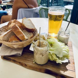 Variation of vegan spreadss  at Green Corner in Amiens