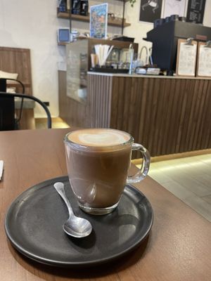 Hoy chocolate (3/10)  at Amateur Coffee & Run Club in Lima