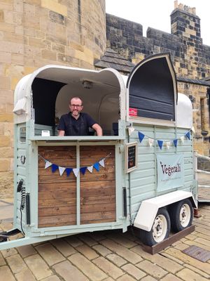 Darren and the Vegetali van at Veġetali in Alnwick