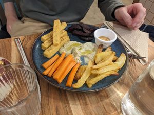  at L'Instant Thé in Toulon