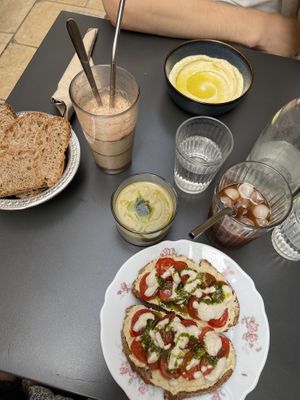   at L'Instant Thé in Toulon