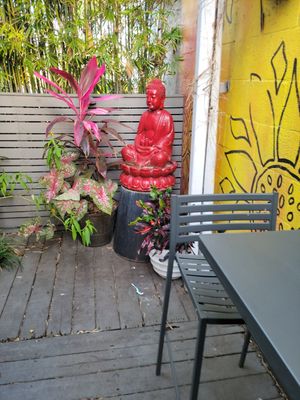 Garden dining area at Green Bar and Kitchen in Fort Lauderdale