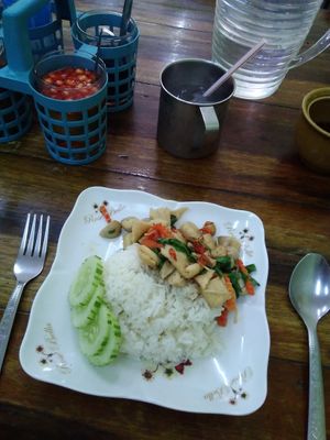 Khao pad kra prao... at Ruean Thong Veg Food in Hua Hin