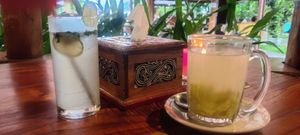 Drinks at Tabo Cottages in Samosir