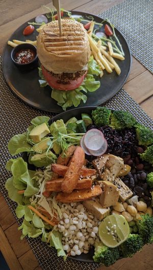 #Veganuary at All Vegan Cafe' Restaurant in Phuket