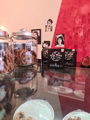 Take home coffee at COFFEE 8 in Williamstown