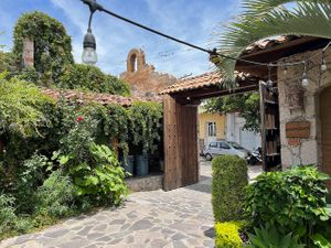 Entry from street at El Rincon De Frida in Jocotepec