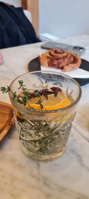 Seasonal tea at 30ml - Rotterdam Centrum in Rotterdam