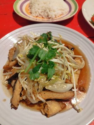 vegan tamaride fish at Cha Chai Home in Koh Phayam