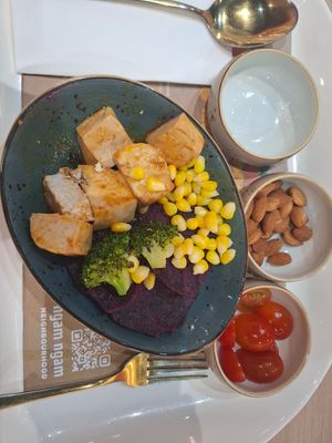 Tofu bowl at Ngam Ngam Neighbourhood in Kuala Lumpur