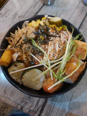 Tempura bowl at Tian Zhi Yu - Heaven Driven Vegan 天之御草食 in Kaohsiung