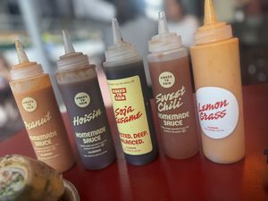   at Knees To Chin in Ghent