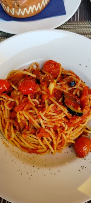 Spaghetti alla vegetariana at Kavana Istra in Novigrad