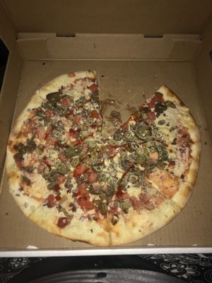 Vegan “taco pizza” at Bella Noella's in St Catharines