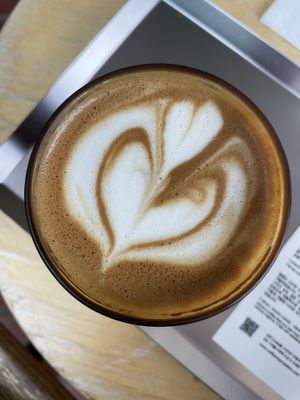 Oat flat white   at Coffee Nap Roasters Yeonnam in Seoul