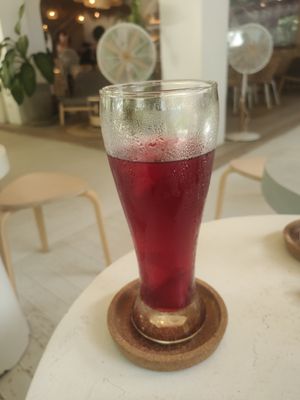 Kombucha de piña #Veganuary at PLNT+HRVST in El Nido