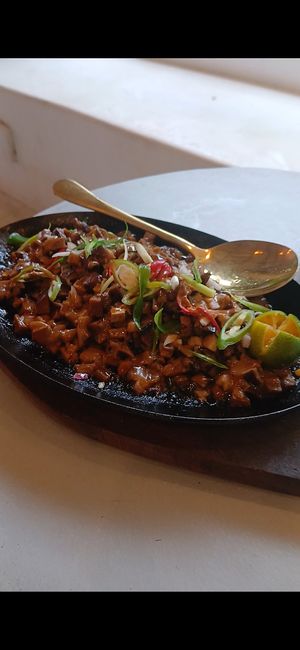 Tofu sisig at PLNT+HRVST in El Nido