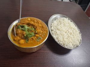 Chana masala   at New Kamana Kitchen in Honolulu