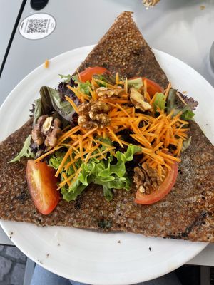 Savory vegan crepe - with potatoes, spinach, mushroom, walnuts, pesto and salad   at Crêperie Fleur de Sel in Nantes