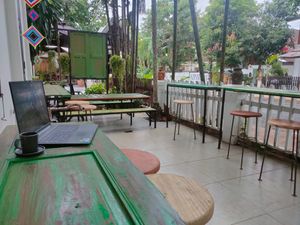 homeworking on the early morning at Lotus Corner Vegan and Plant Based B&B in Luang Prabang