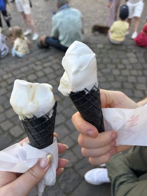 Coco-Mango und Limone  at Gelateria Pandolfo in Weinheim