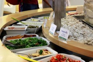 buffet at Vegelateria in Zurich
