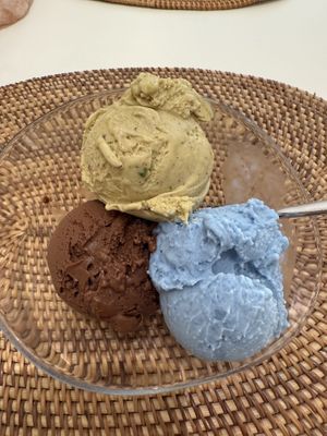 Gorgeous and delicious   at Vegelateria in Zurich